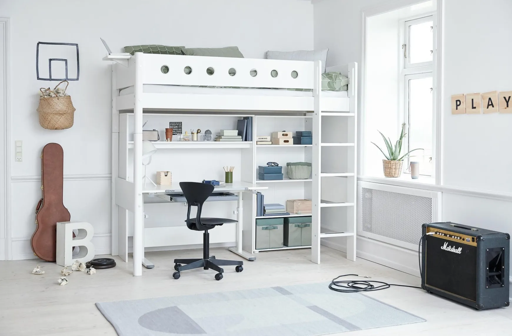 FLEXA Desks*Evo Study Desk – tilting desktop