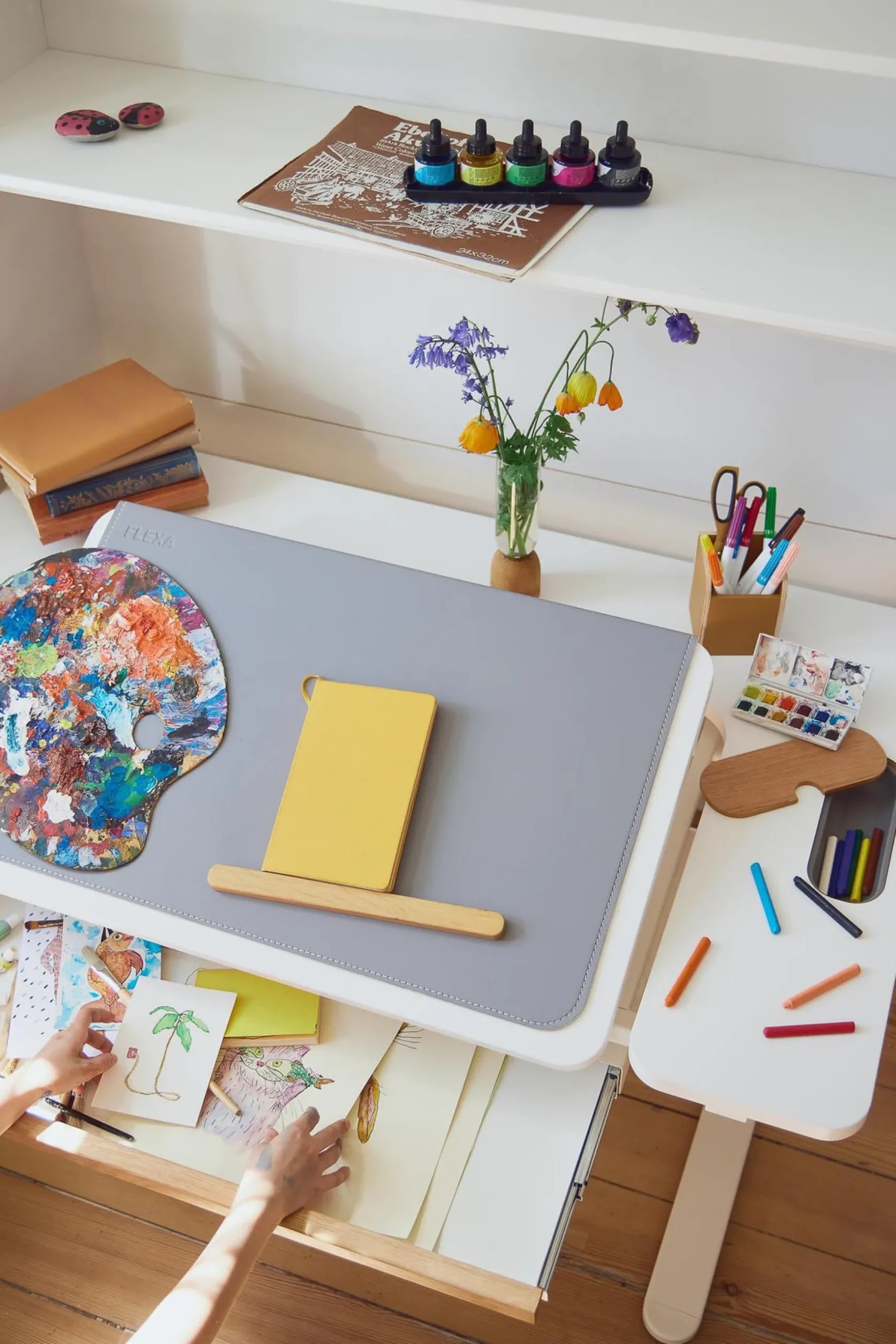 FLEXA Desks*MOBY middle up study desk