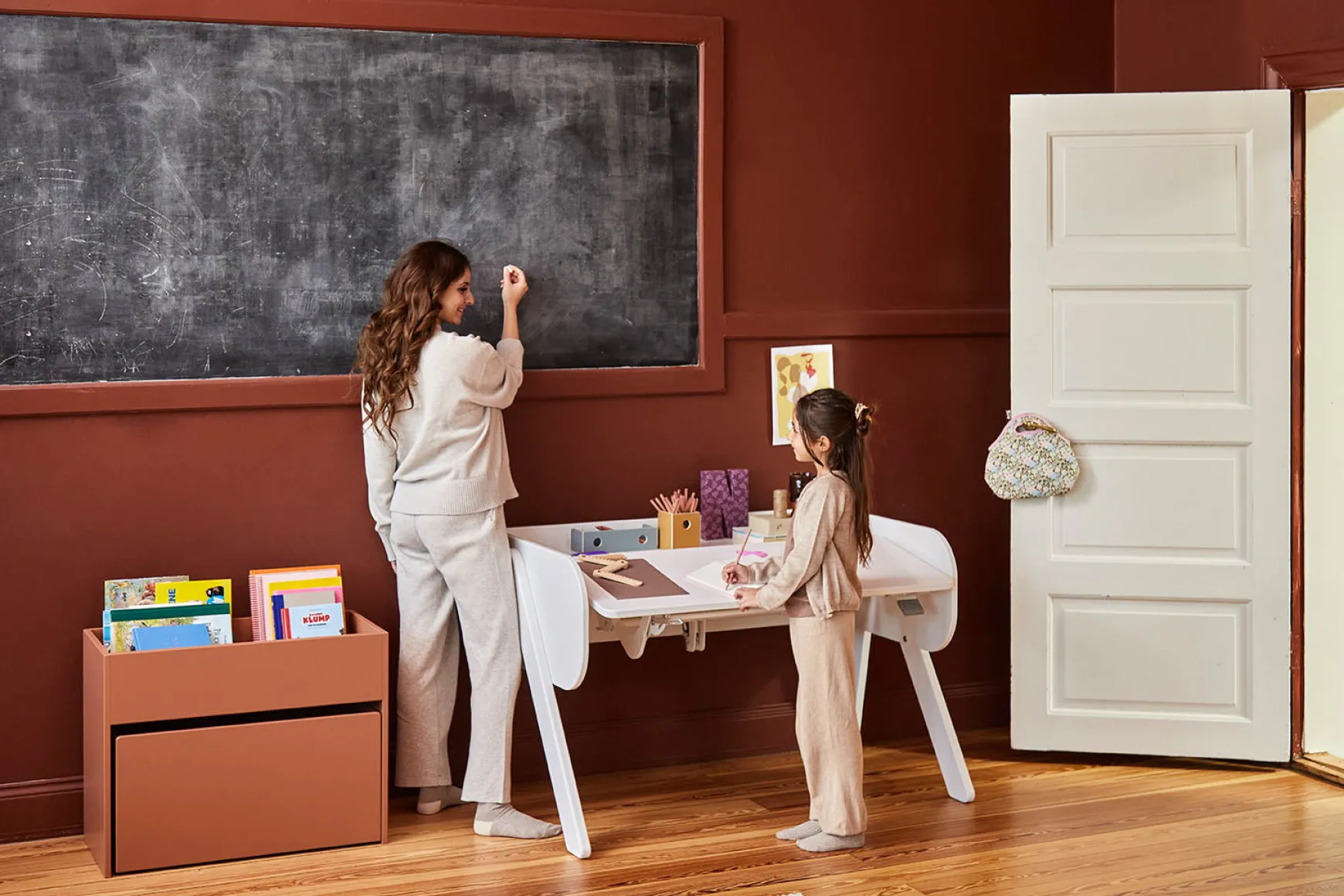 FLEXA Desks*Woody